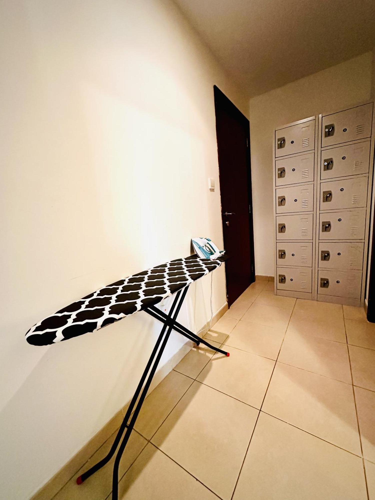 The Aero Hostel 迪拜 外观 照片